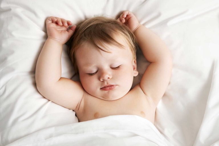 10 erros comuns que afetam no sono do bebê