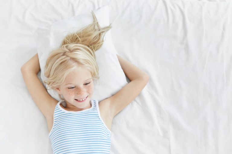 Dormir bem é crescer bem! 5 dicas para o sono de qualidade do seu filho
