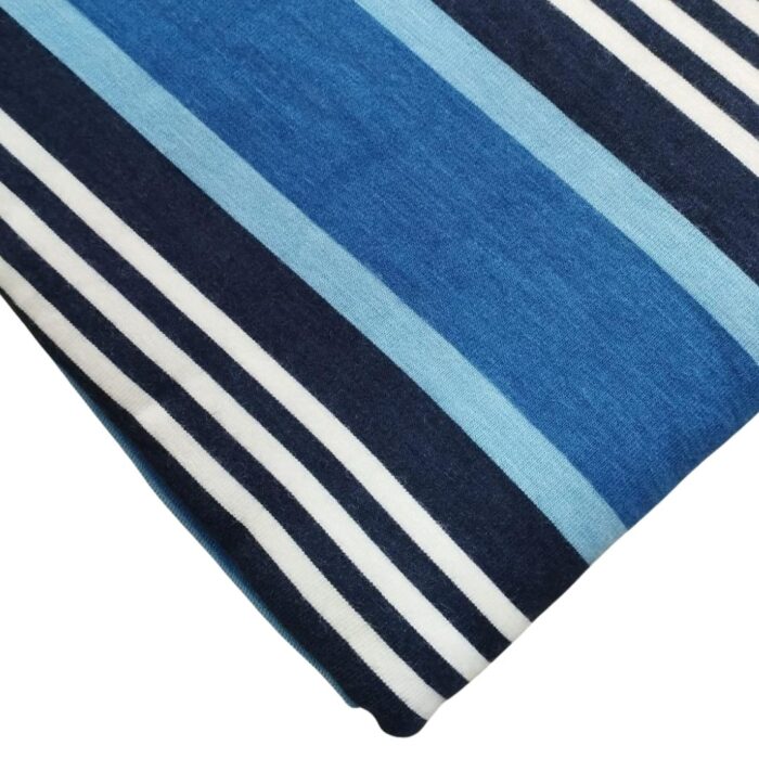 Capa multifuncional Listras Azul Branco para mamãe e bebê - 5 funções - Imagem 2