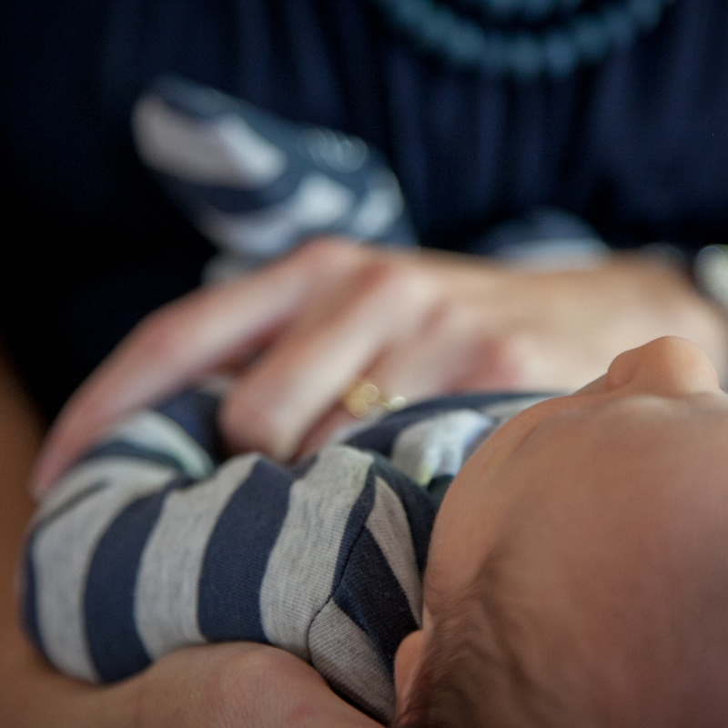 Leia mais sobre o artigo Refluxo do bebê: Quando um simples vômito se torna preocupante