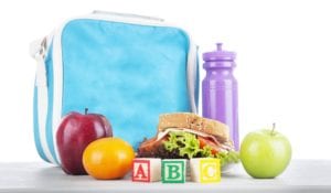 Leia mais sobre o artigo Lanche escolar saudável: Saiba como evitar a obesidade infantil