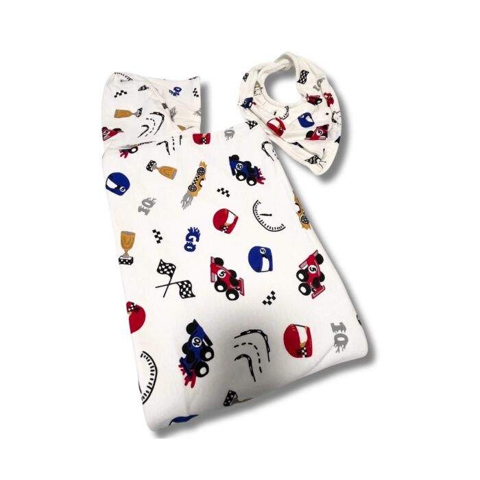 Kit Enxoval 5 Bem-vindo! Toalha de Banho com Capuz e Babador Bandana Fórmula 1 - Imagem 3