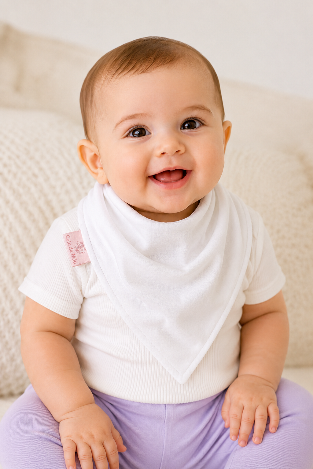 Babador Bandana Duplo Atoalhado Branco Colo de Mãe