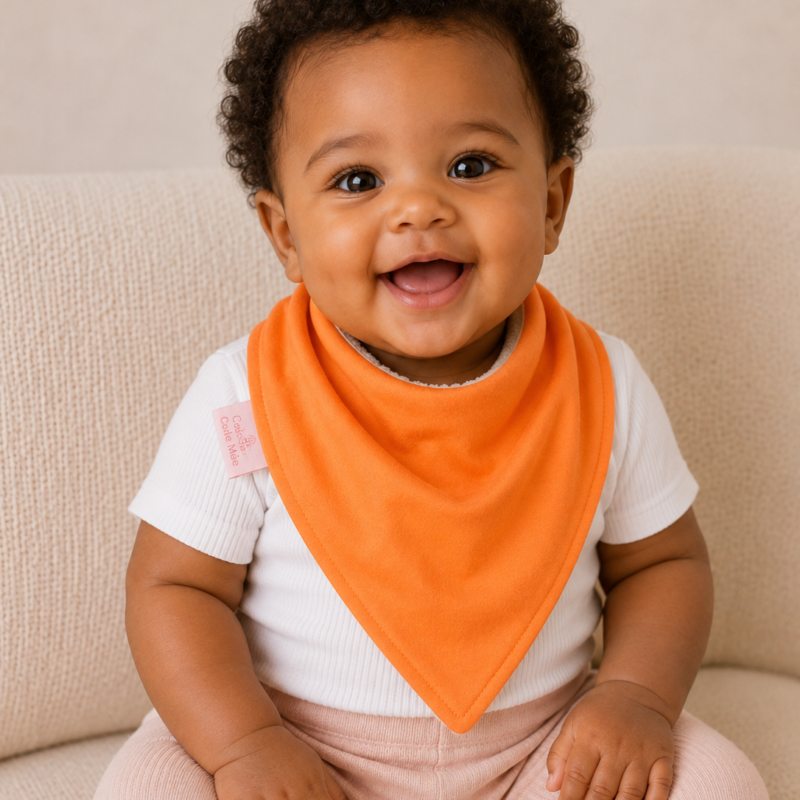 Babador Bandana Duplo Atoalhado Laranja Colo de Mãe